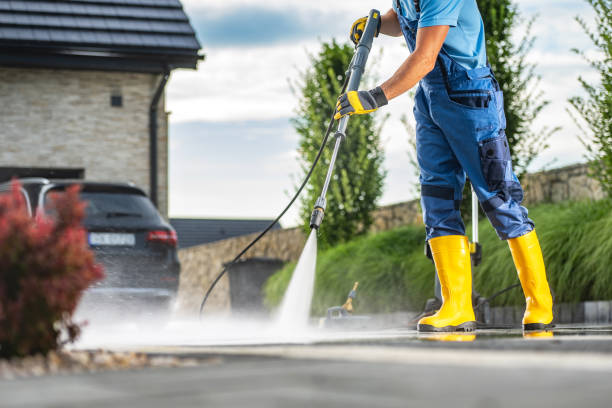Professional  Pressure Washing Services in Naples Manor, FL